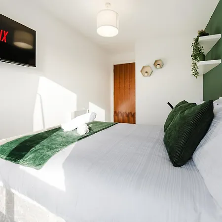 Stylish Centre Retreat Sleeps 8 Lejlighed *
