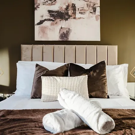 아파트 Stylish Centre Retreat Sleeps 8